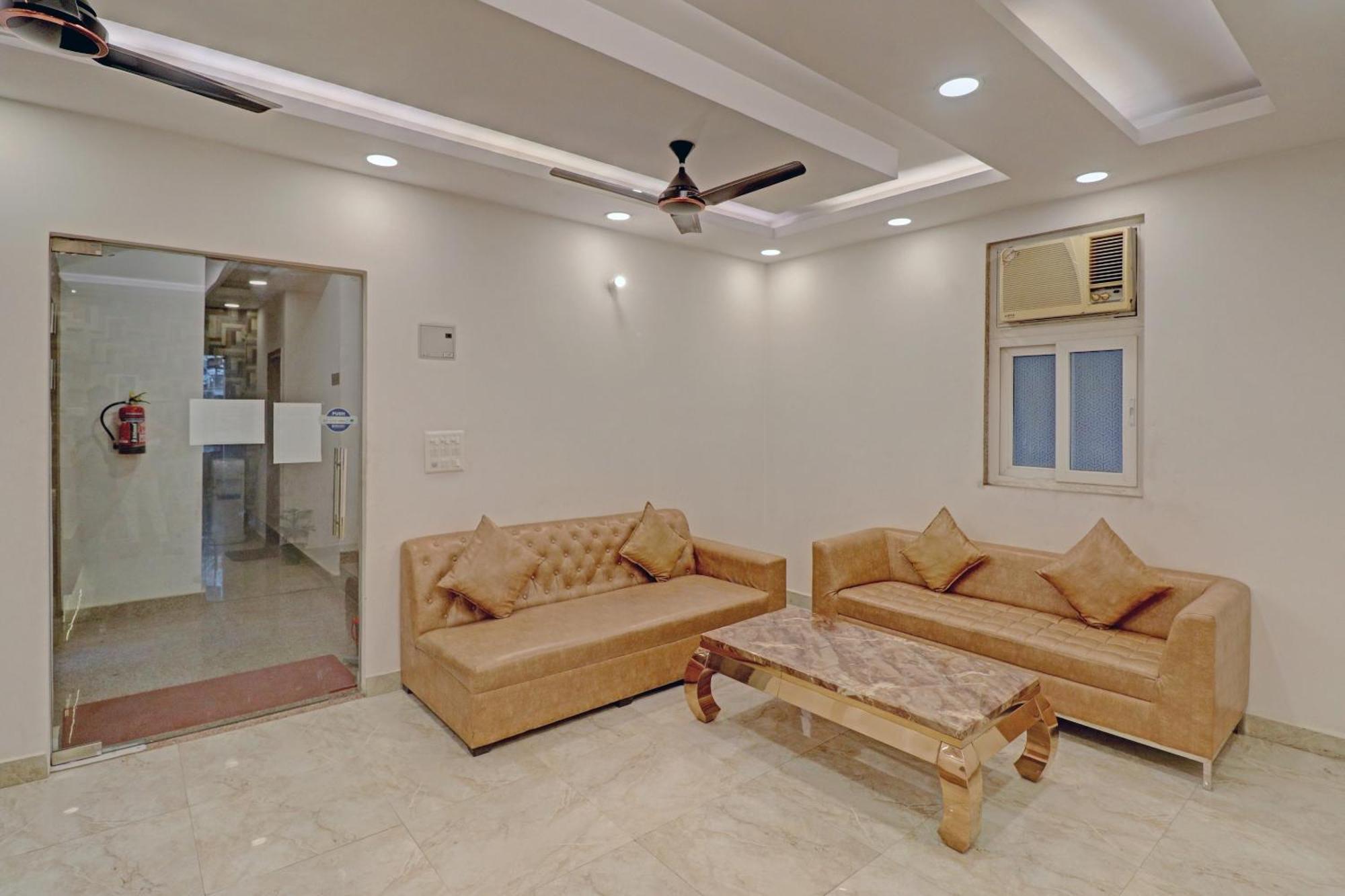 Collection O Spot Light Near Tughlakabad Station Metro Station Hotel Indraprastha Buitenkant foto